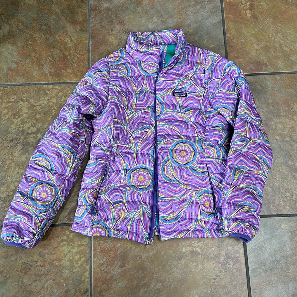 Patagonia Puffer Coat Girls Size XL 14 Down Purple Multi Mandala Full Zip Winter
